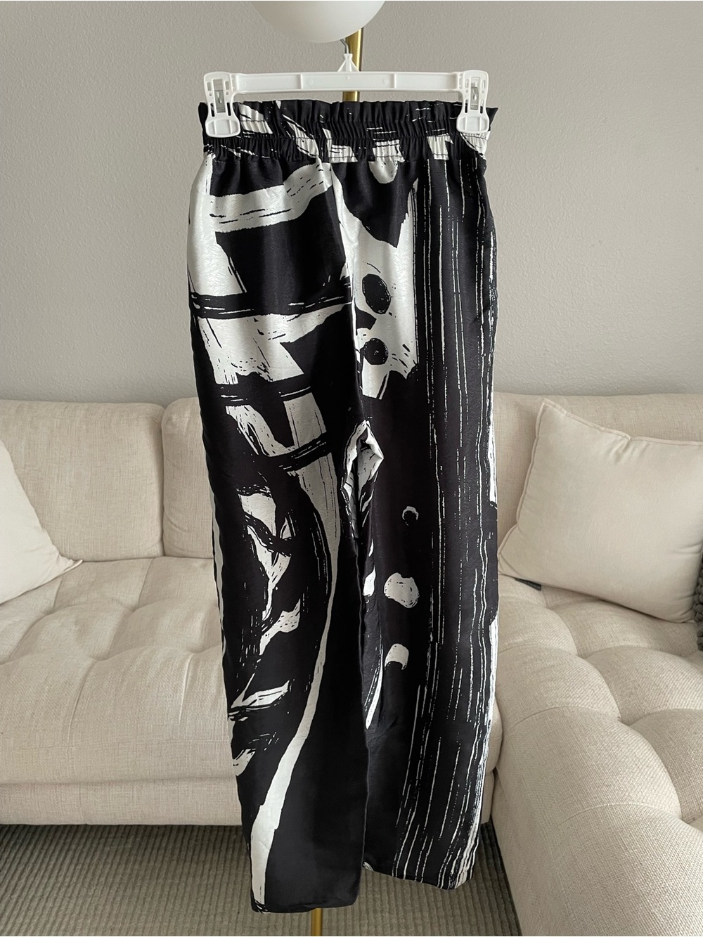 DIARRABLU Leer Suto Print Elasticized High Rise Waist Palazzo Pant Black White - Picture 2 of 10